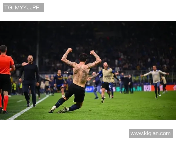 国米与巴萨半决赛首回合精彩录像回顾与分析