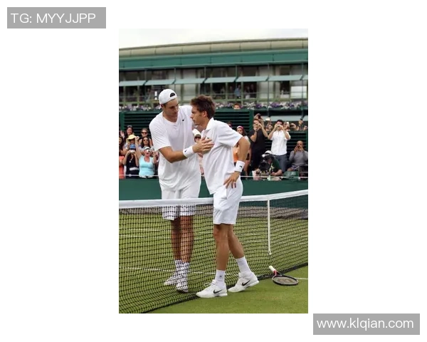 2010年温网首轮伊斯内尔与马胡的精彩对决回顾与分析